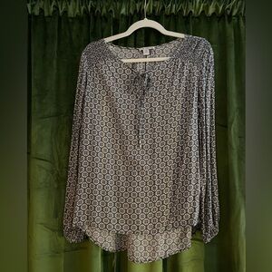 Grey & White Patterned Blouse